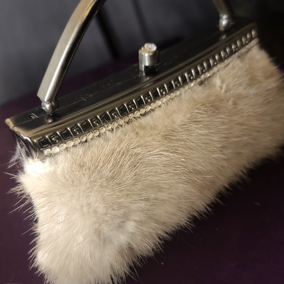 VMAX Handbags - Silver Small Clutch Metal purse with Real Mink Fur Front and back